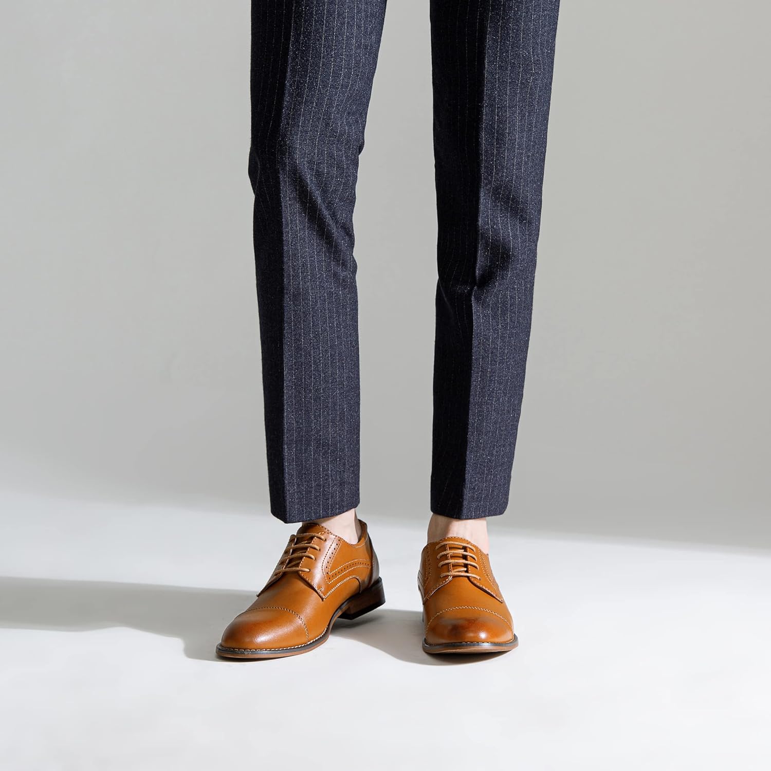 Vostey Men's Dress Shoes Classic Wingtip Brogue Men Oxfords